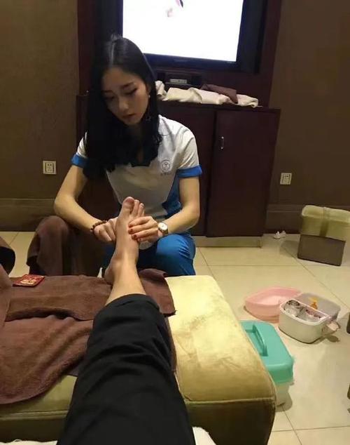 茶香袅袅